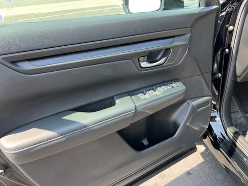 Certified 2026 Honda CR-V EX image 32