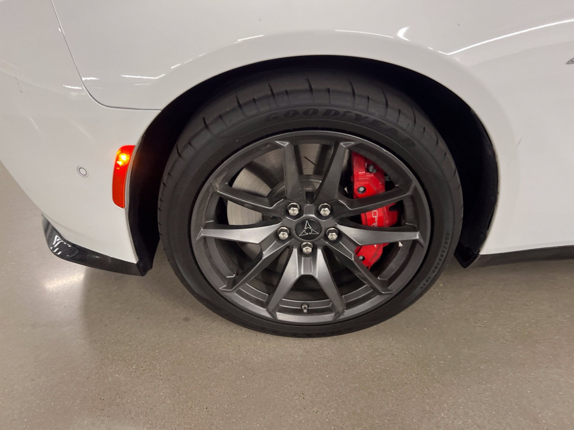 Used 2024 Dodge Charger Daytona Scat Pack w/ Plus Group AWD/4WD image 10