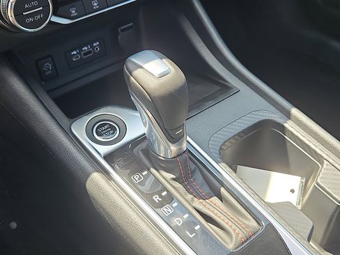 New 2025 Nissan Sentra SR w/ Trunk Package image 13