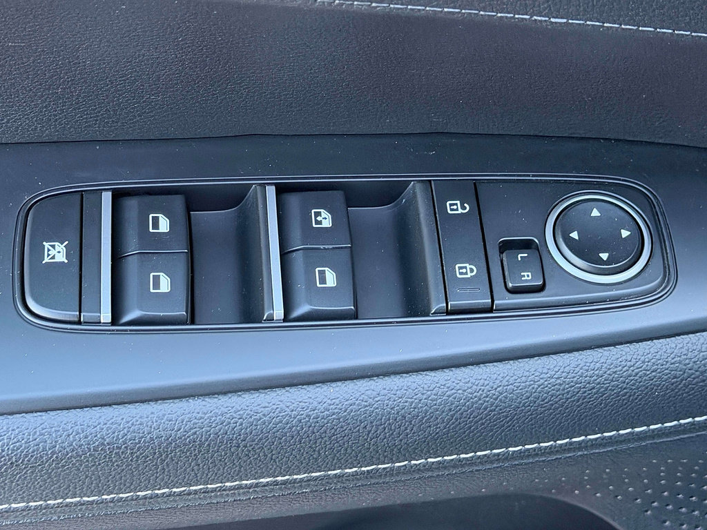 Used 2024 Kia Forte GT-Line w/ GT-Line Premium Package FWD image 22
