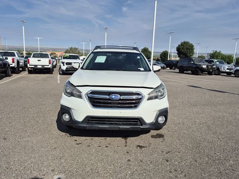 Used 2018 Subaru Outback 2.5i Limited AWD/4WD image 8