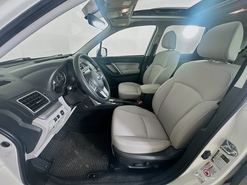 Used 2017 Subaru Forester 2.5i Premium w/ All-Weather Package AWD/4WD image 13