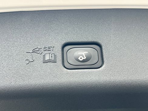 New 2026 Lincoln Nautilus Premier w/ Equipment Group 102A image 11