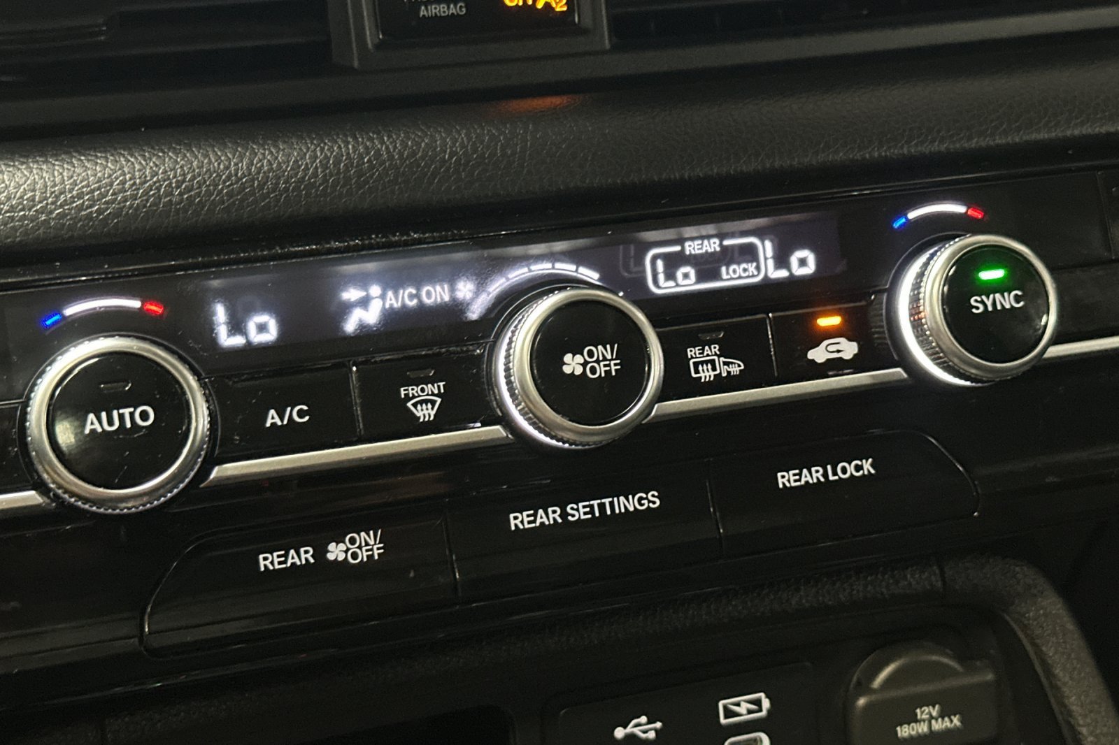 Used 2023 Honda Pilot Touring image 32
