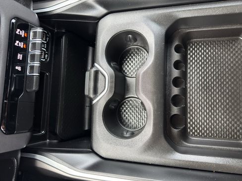 Used 2023 RAM 1500 Big Horn image 21