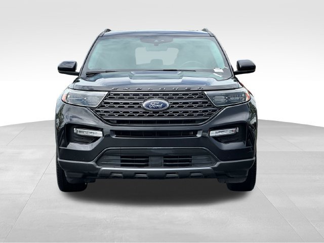 Used 2022 Ford Explorer XLT w/ Equipment Group 202A RWD image 8