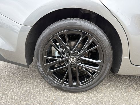 Certified 2025 Toyota Camry SE w/ Convenience Package image 28