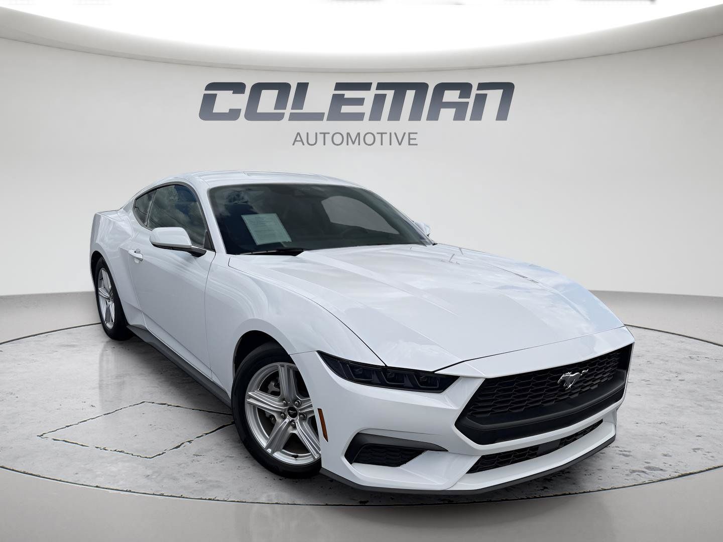 Used 2026 Ford Mustang Premium RWD image 8