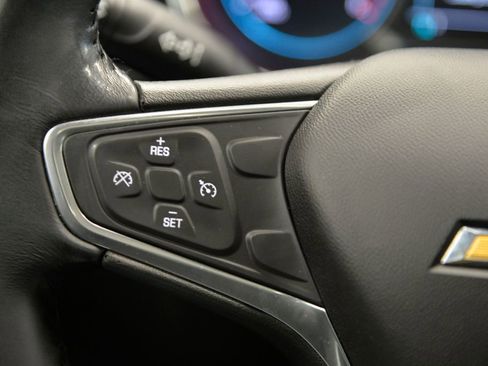 Used 2018 Chevrolet Malibu LT image 22