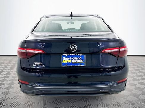 Used 2023 Volkswagen Jetta S image 6