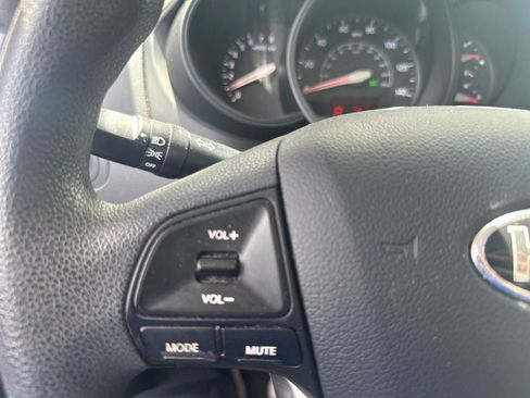 Used 2015 Kia Rio LX w/ Power Package FWD image 17