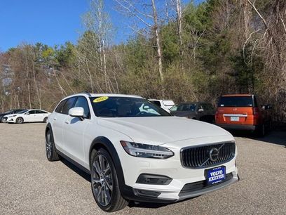 Certified 2025 Volvo V90 B6 Cross Country Ultra w/ Climate Package