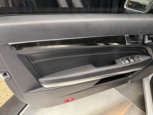Used 2014 Mercedes-Benz E 350 4MATIC Coupe image 19