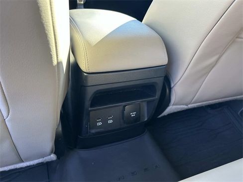 Used 2020 Ford Ranger Lariat w/ Equipment Group 501A Mid image 18