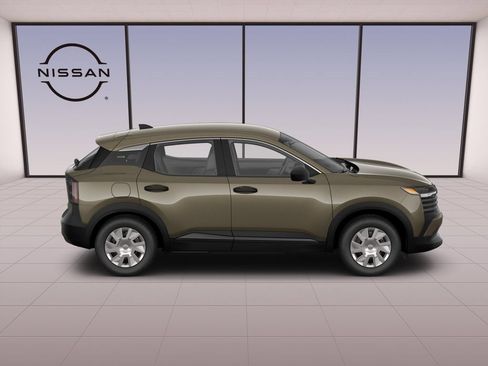 New 2026 Nissan Kicks S FWD image 5