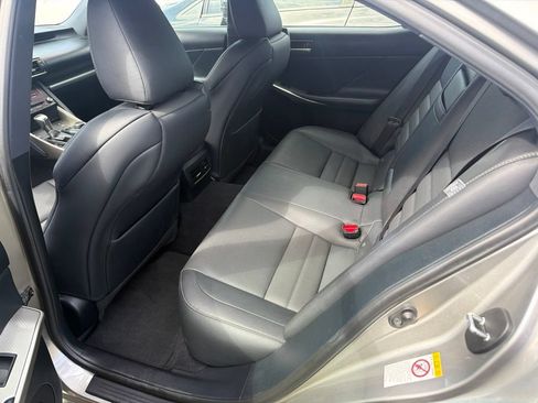 Used 2017 Lexus IS 200t F Sport w/ F Sport Package RWD image 7