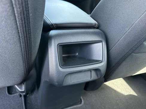 Used 2025 Honda HR-V Sport image 15