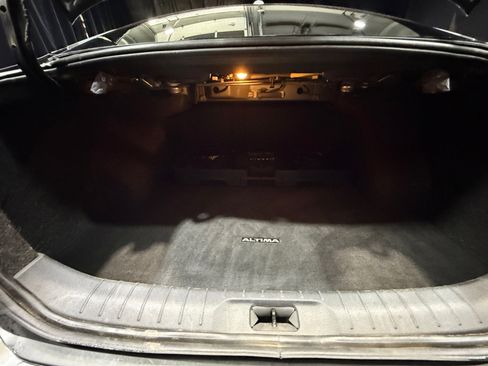 Certified 2023 Nissan Altima 2.5 SR image 34