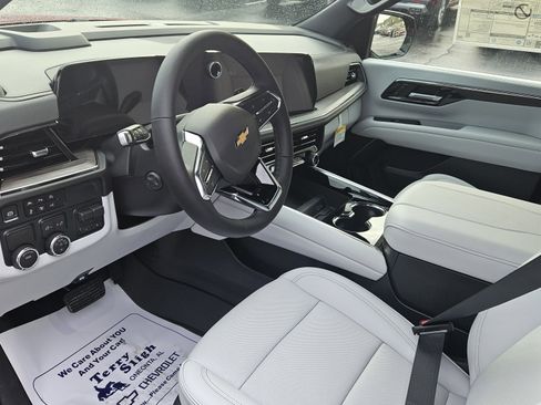 New 2026 Chevrolet Tahoe Premier w/ Sun And Tow Package image 9