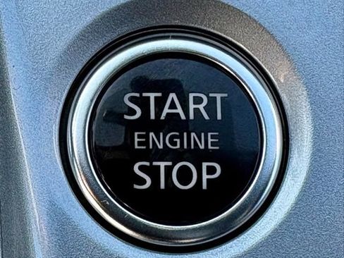 Used 2025 Nissan Altima 2.5 SR image 34