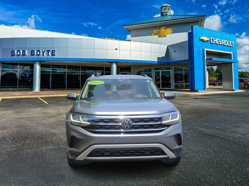 Used 2023 Volkswagen Atlas SEL AWD/4WD image 10
