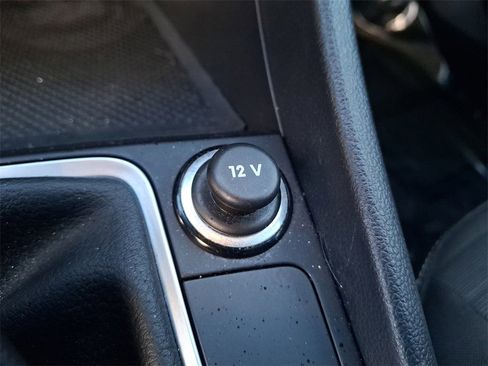 Used 2024 Volkswagen Jetta S image 23