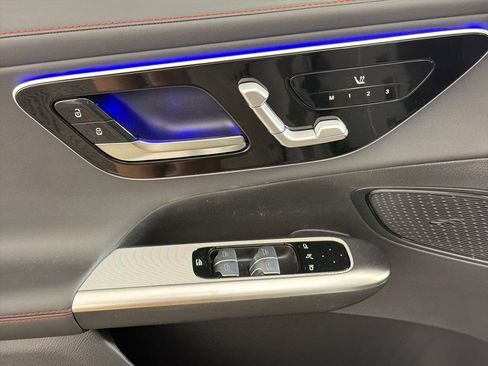 New 2026 Mercedes-Benz GLC 43 AMG 4MATIC image 21