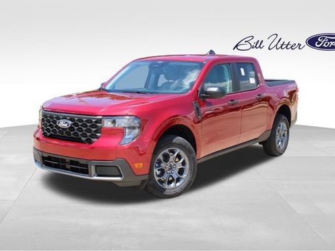 New 2026 Ford Maverick XLT FWD image 1