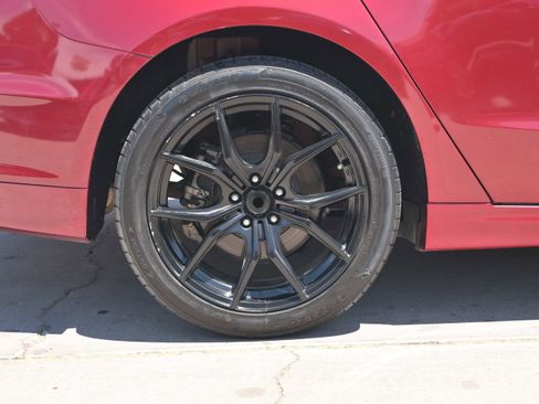 Used 2016 Ford Fusion SE image 12