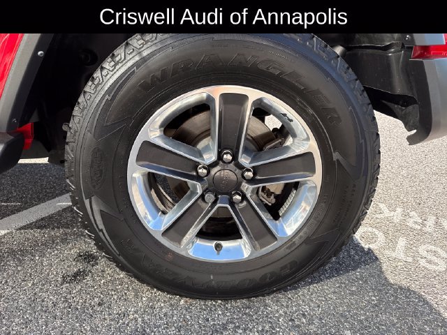 Used 2022 Jeep Wrangler Unlimited Sahara w/ Cold Weather Group AWD/4WD image 12