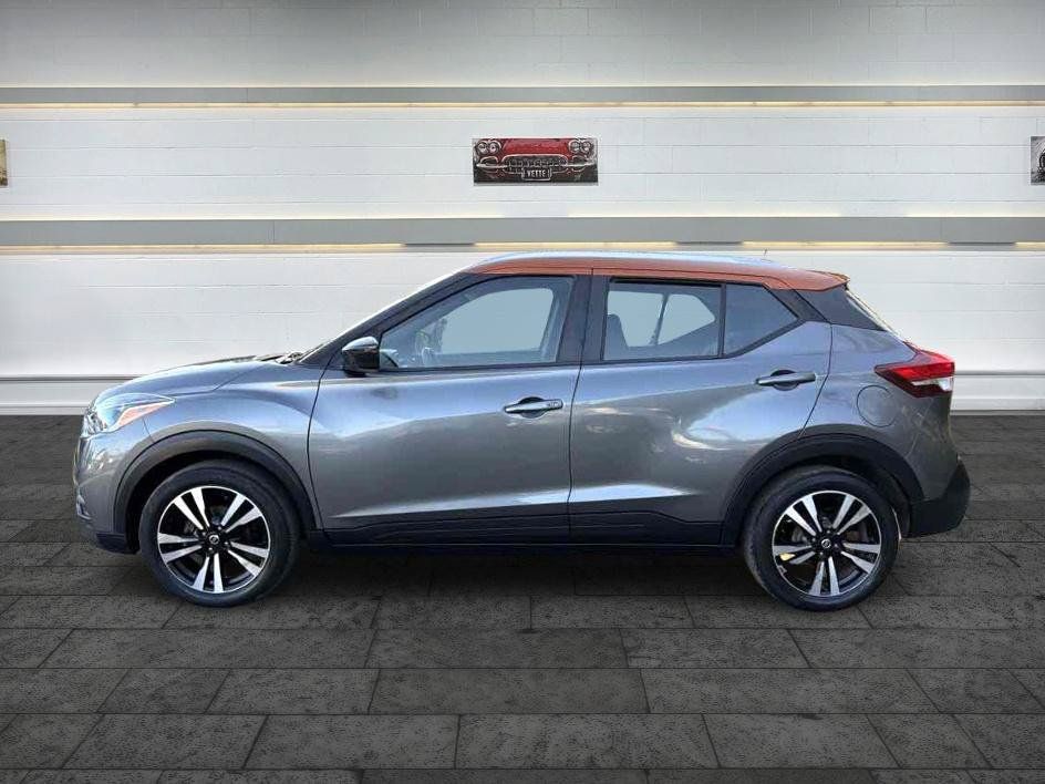Used 2019 Nissan Kicks SV FWD image 4