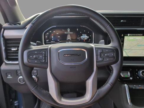 Used 2025 GMC Sierra 1500 Denali w/ Denali Reserve Package AWD/4WD image 26