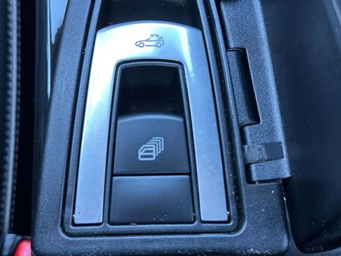 Used 2017 Mercedes-Benz SLC 43 AMG SLC 43 AMG image 33