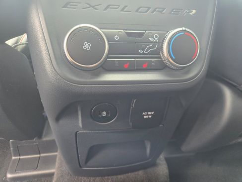New 2026 Ford Explorer ST-Line w/ ST-Line Street Pack AWD/4WD image 13