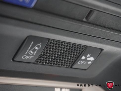 Used 2020 Subaru Impreza 2.0i Limited image 34