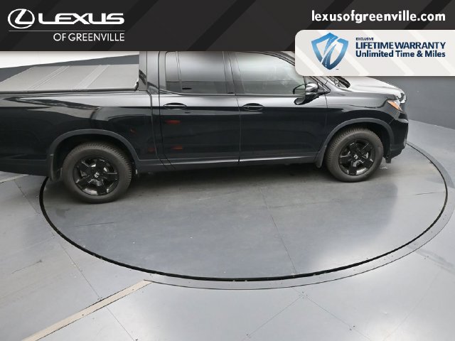 Used 2025 Honda Ridgeline Black Edition image 54