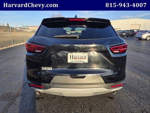 Used 2025 Chevrolet Blazer LT image 5