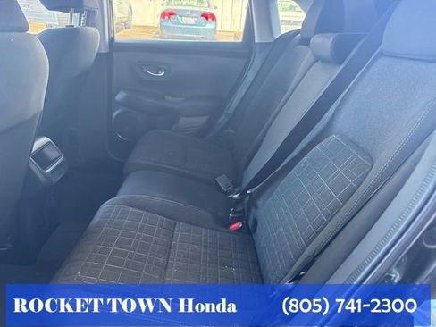 Used 2025 Honda HR-V LX image 12