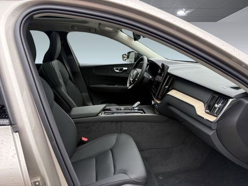 Used 2026 Volvo XC60 B5 Plus w/ Protection Package Premier image 26