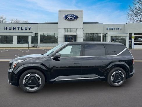 Used 2024 Kia EV9 Land AWD/4WD image 6