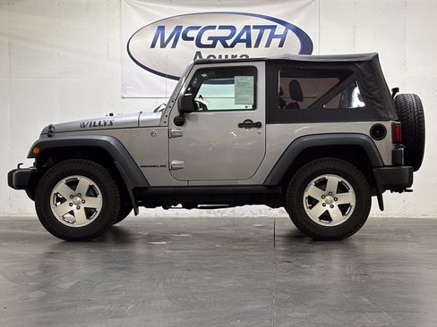 Used 2015 Jeep Wrangler Sport AWD/4WD image 9