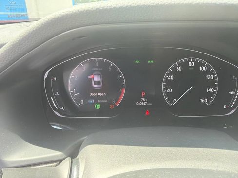Used 2020 Honda Accord Sport image 2