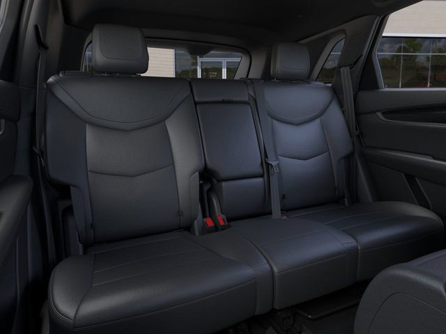 New 2026 Cadillac XT5 Sportv w/ LPO, Floor Liner Package AWD/4WD image 17
