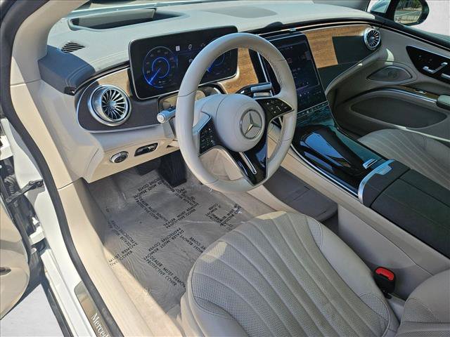 Used 2022 Mercedes-Benz EQS 450+ Sedan image 11