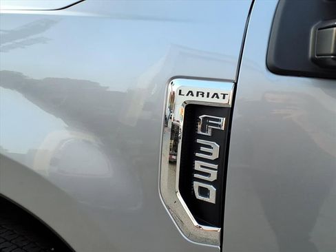 Used 2021 Ford F350 Lariat w/ Lariat Value Package image 31