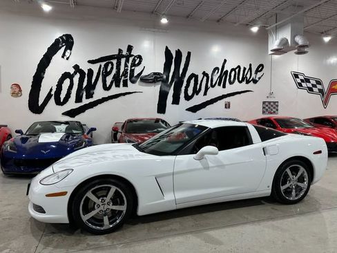 Used 2009 Chevrolet Corvette Coupe w/ Preferred Equipment Group image 30