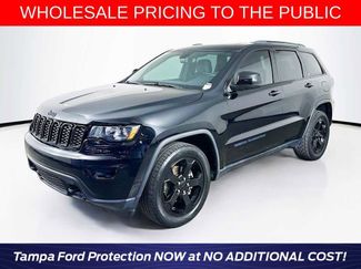 Used 2019 Jeep Grand Cherokee Laredo RWD video 1