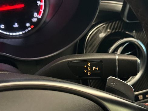 Used 2019 Mercedes-Benz GLC 43 AMG 4MATIC image 21