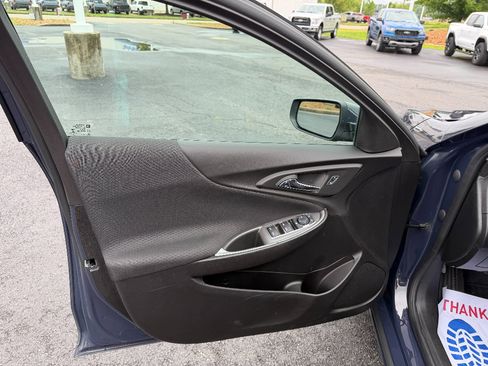 Used 2025 Chevrolet Malibu LT w/ Sport Edition FWD image 30