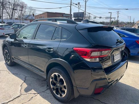 Used 2023 Subaru Crosstrek 2.0i Premium image 10